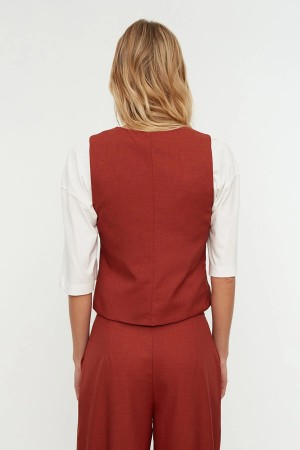 Buttoned Vest