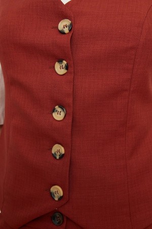 Buttoned Vest